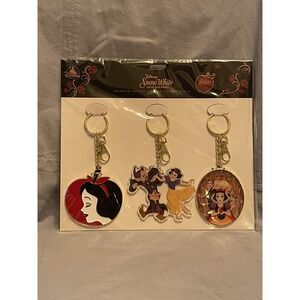 NEW Walt Disney Parks Snow White & The Seven Dwarfs 85th Keychain Set‎ Bag Tag